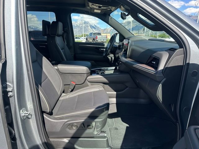 Certified 2025 Chevrolet Tahoe Premier AWD/4WD image 18