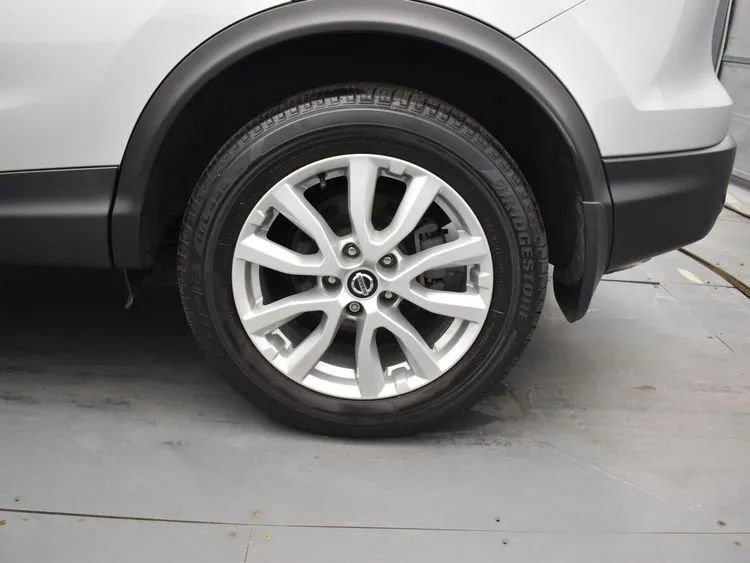 Used 2022 Nissan Rogue Sport S AWD/4WD image 34