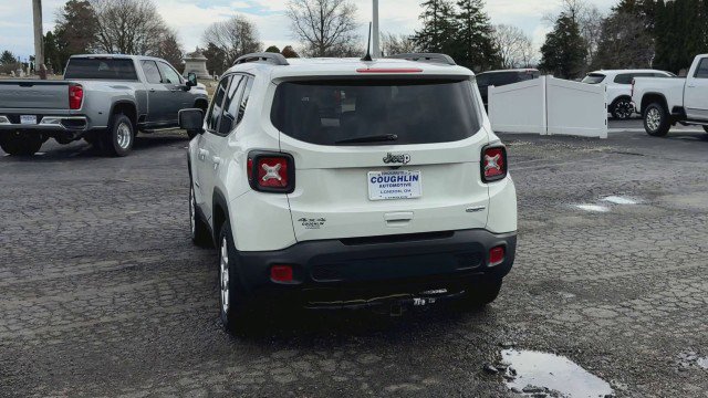 Used 2019 Jeep Renegade Latitude w/ Cold Weather Group image 7
