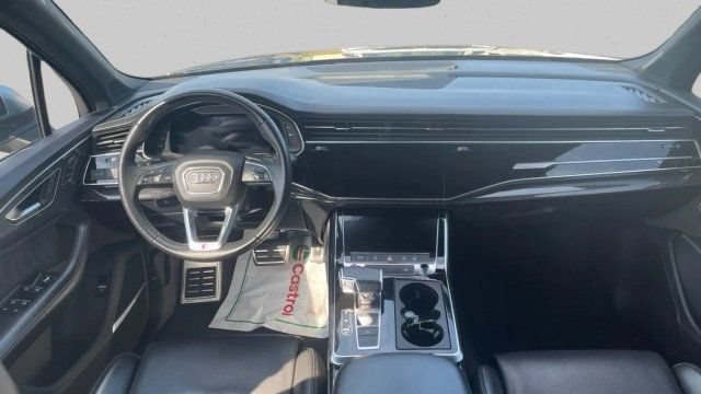 Used 2022 Audi SQ7 Premium Plus AWD/4WD image 14