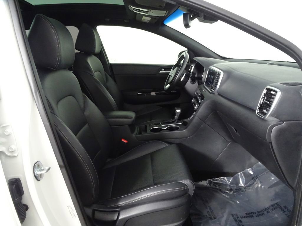 Used 2021 Kia Sportage S w/ S FWD Premium Package image 16