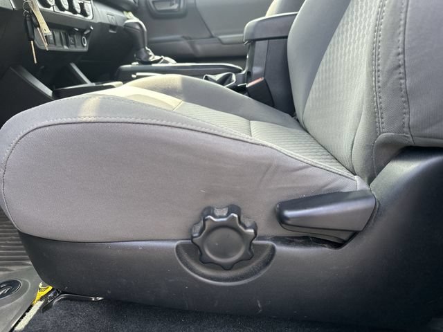 Used 2023 Toyota Tacoma SR AWD/4WD image 16