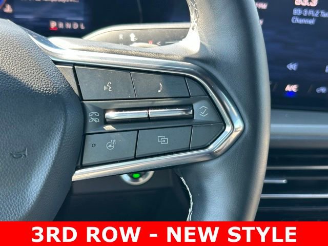 Certified 2025 Chevrolet Traverse LT FWD image 23