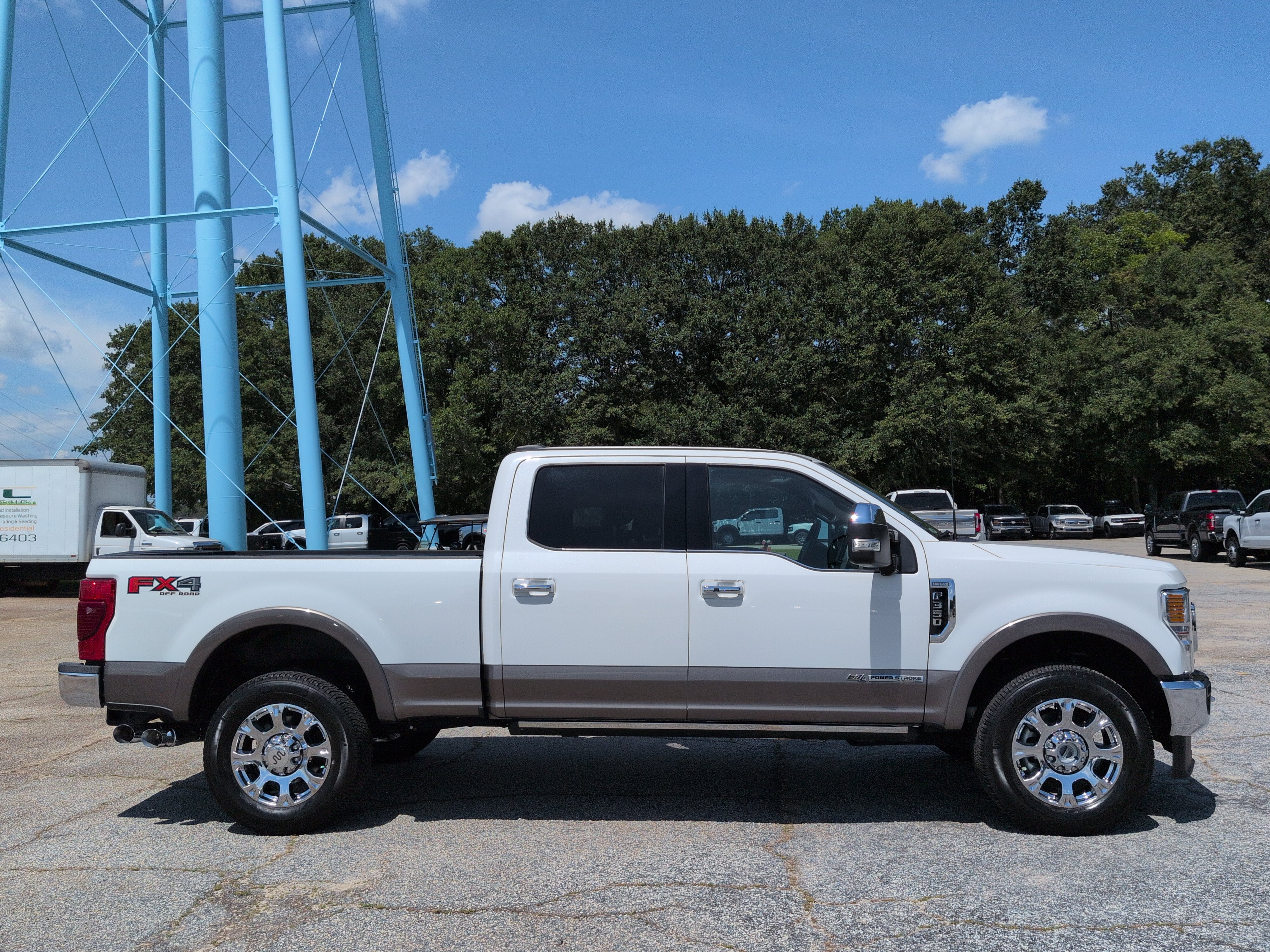 Used 2022 Ford F350 King Ranch w/ King Ranch Ultimate Package AWD/4WD image 2