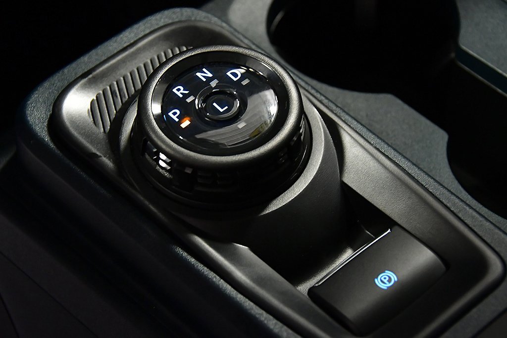 New 2025 Ford Maverick XLT w/ XLT Luxury Package image 23