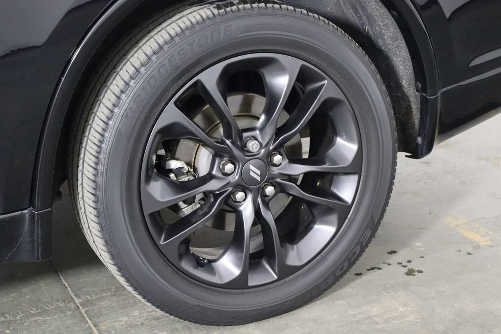 Used 2022 Dodge Durango GT w/ Blacktop Package RWD image 39
