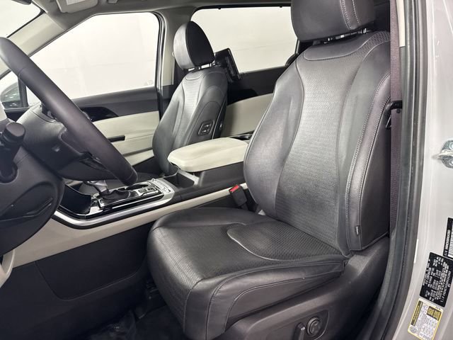 Used 2024 Kia Carnival SX Prestige FWD image 20