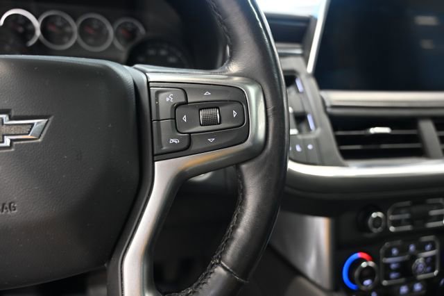 Used 2021 Chevrolet Suburban Z71 w/ Luxury Package image 24