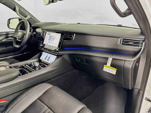 New 2026 Jeep Grand Wagoneer L Summit AWD/4WD image 36