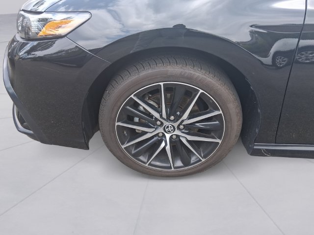 Used 2023 Toyota Camry SE FWD image 9
