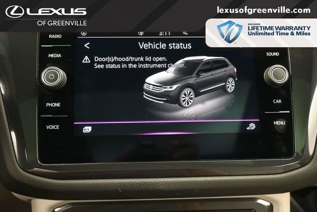 Used 2022 Volkswagen Tiguan SE R-Line FWD image 16