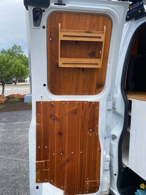 Used 2018 Chevrolet Express 2500 RWD image 36