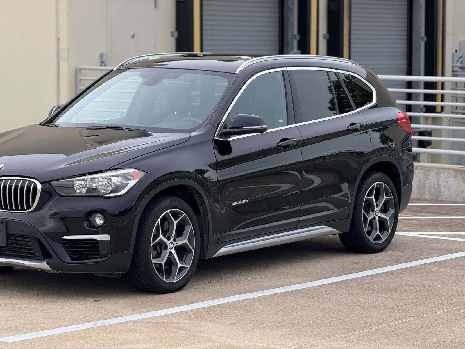Used 2018 BMW X1 sDrive28i image 4