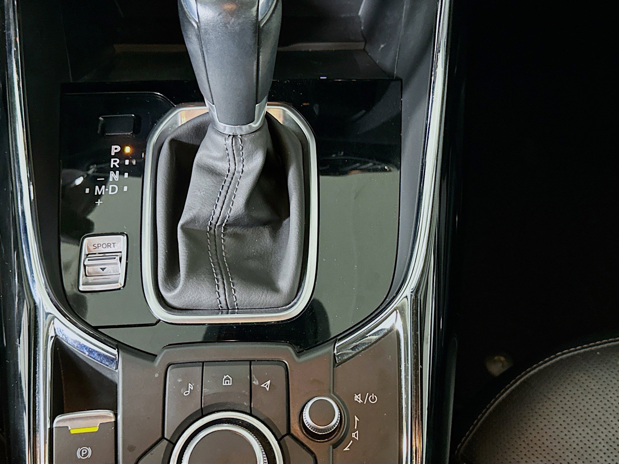 Used 2022 MAZDA CX-9 Touring Plus image 25