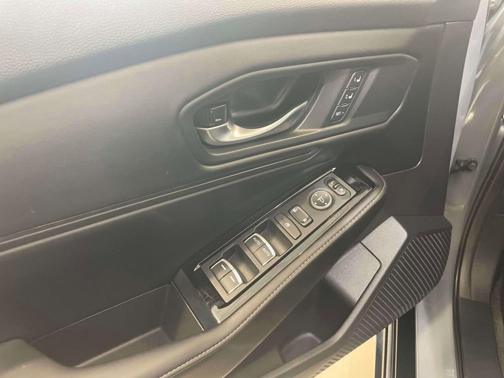 Certified 2023 Honda Accord Touring image 16
