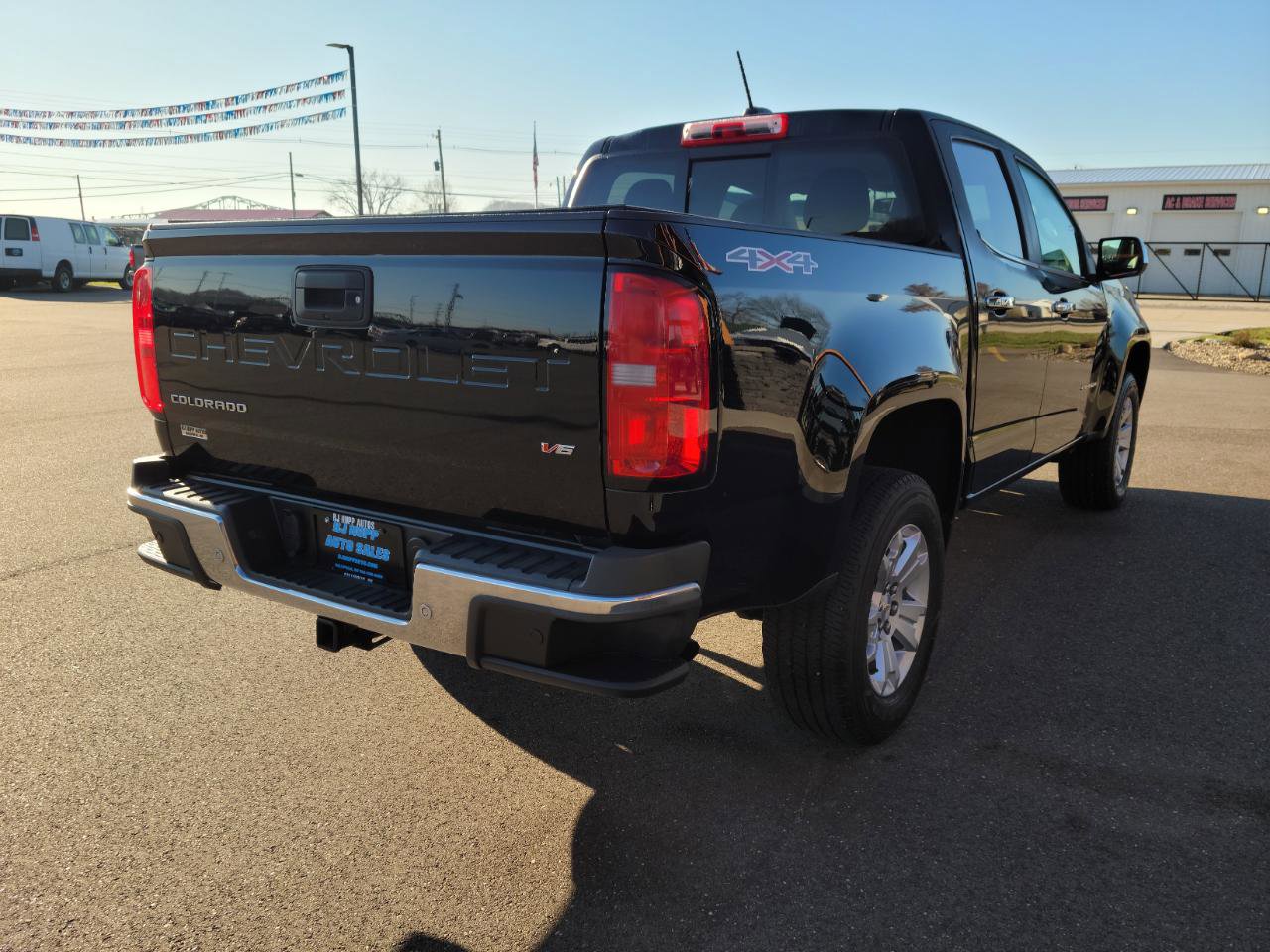 Used 2022 Chevrolet Colorado LT w/ Luxury Package AWD/4WD image 4