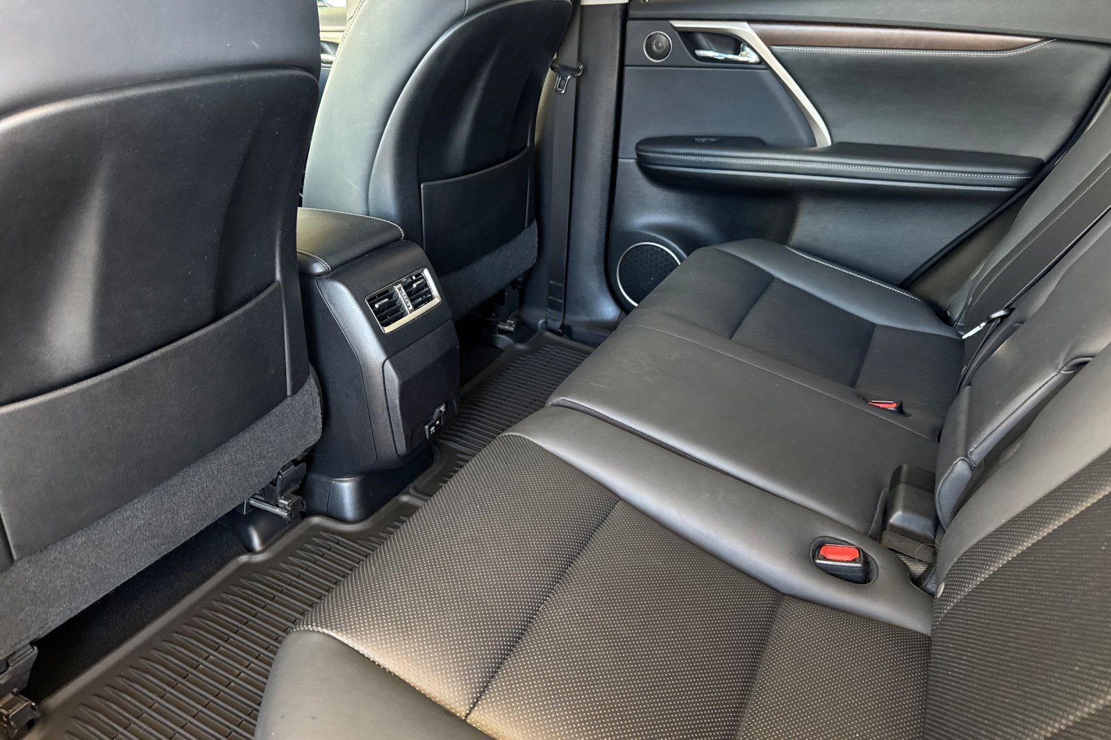 Used 2022 Lexus RX 350 FWD w/ Premium Package image 13