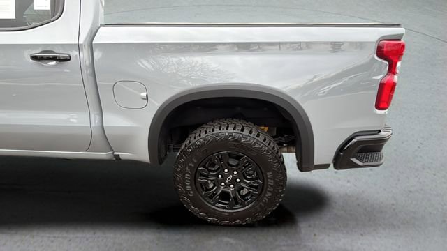 Certified 2025 Chevrolet Silverado 1500 ZR2 w/ Technology Package image 35