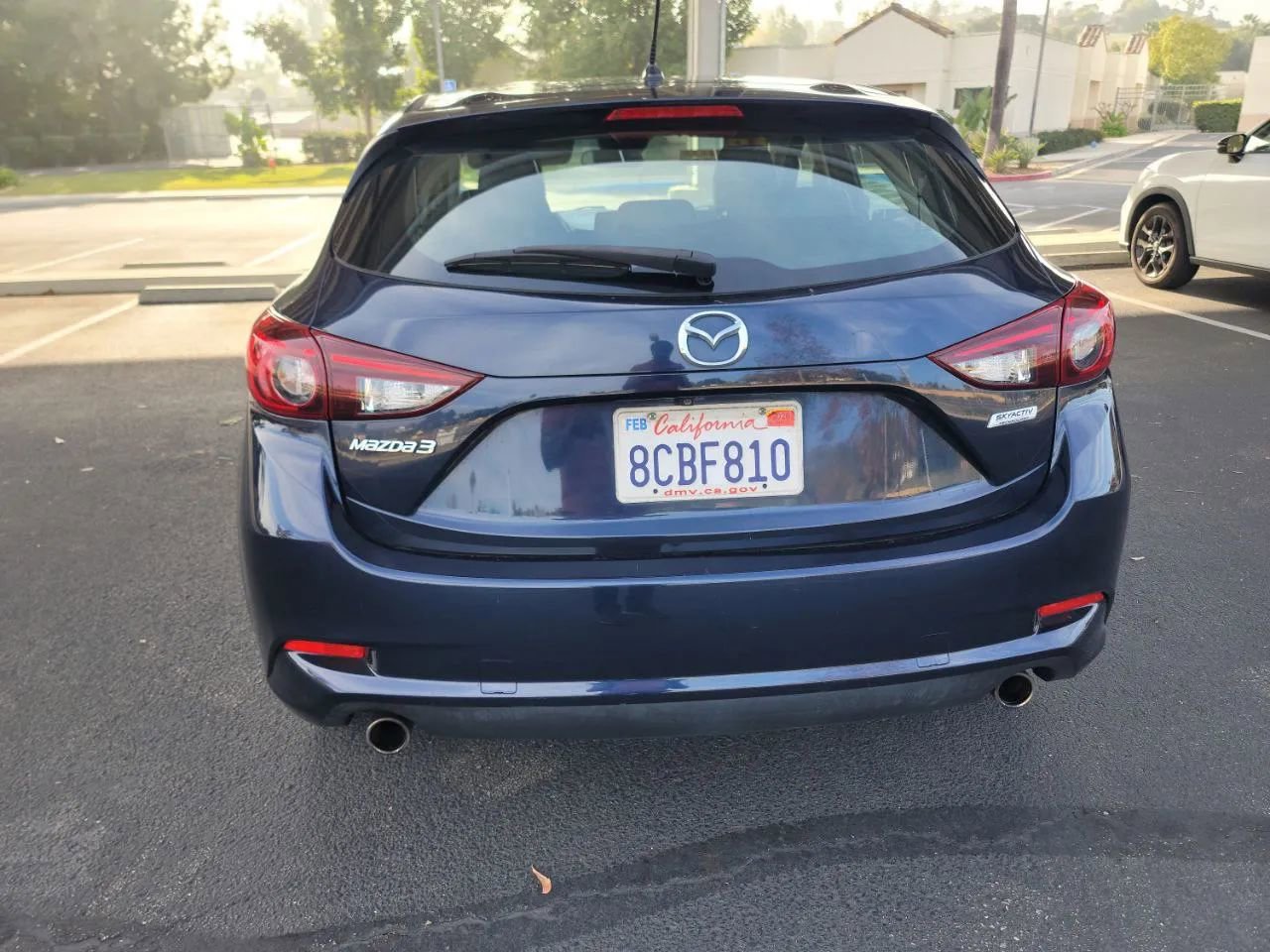 Used 2018 MAZDA MAZDA3 Touring image 7