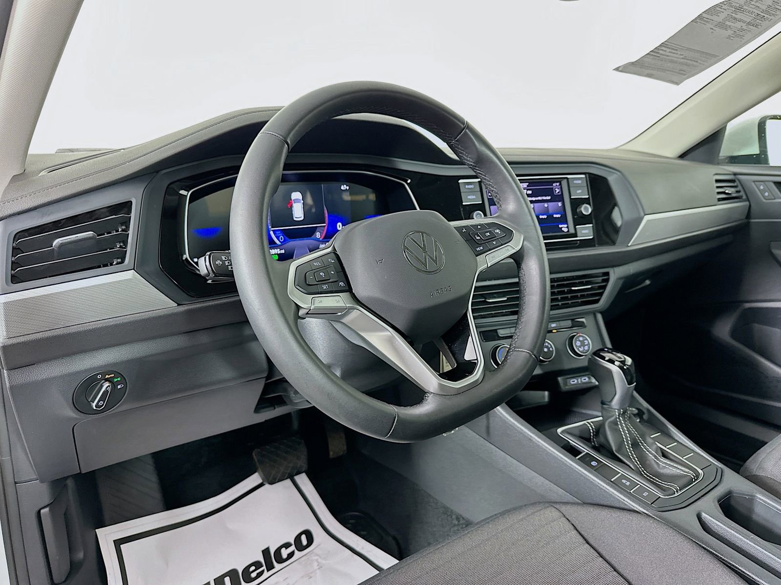 Used 2024 Volkswagen Jetta S FWD image 9