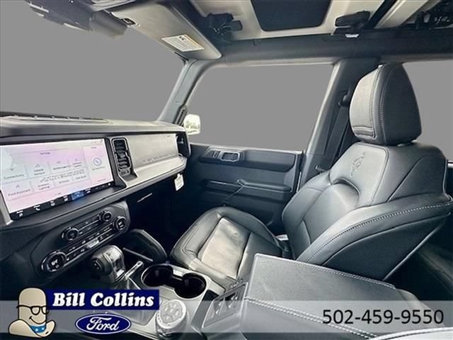 New 2025 Ford Bronco Badlands w/ Sasquatch Package AWD/4WD image 26