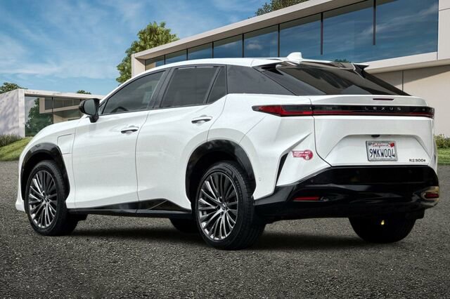 Used 2024 Lexus RZ 300e Premium w/ Accessory Package (P5) image 6