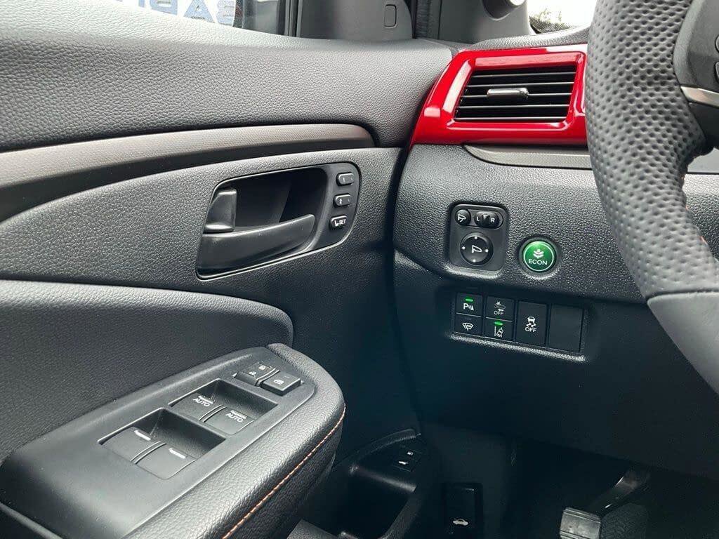 Used 2024 Honda Passport TrailSport image 23