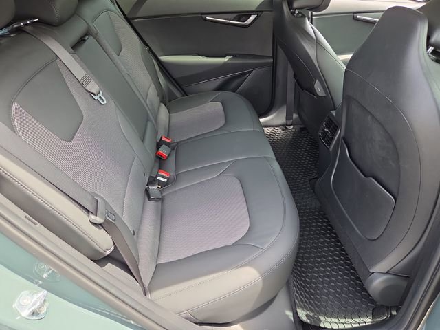 Used 2023 Kia Niro Wind FWD image 18