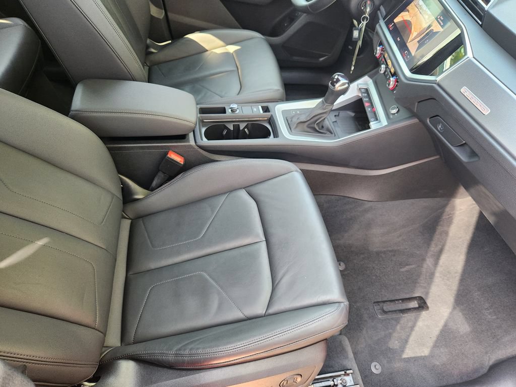 Certified 2022 Audi Q3 2.0T Premium Plus AWD/4WD image 17