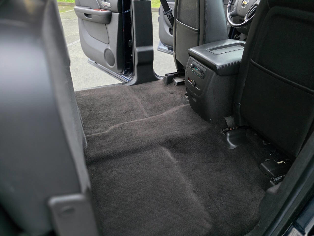 Used 2011 Chevrolet Silverado 3500 LTZ image 63