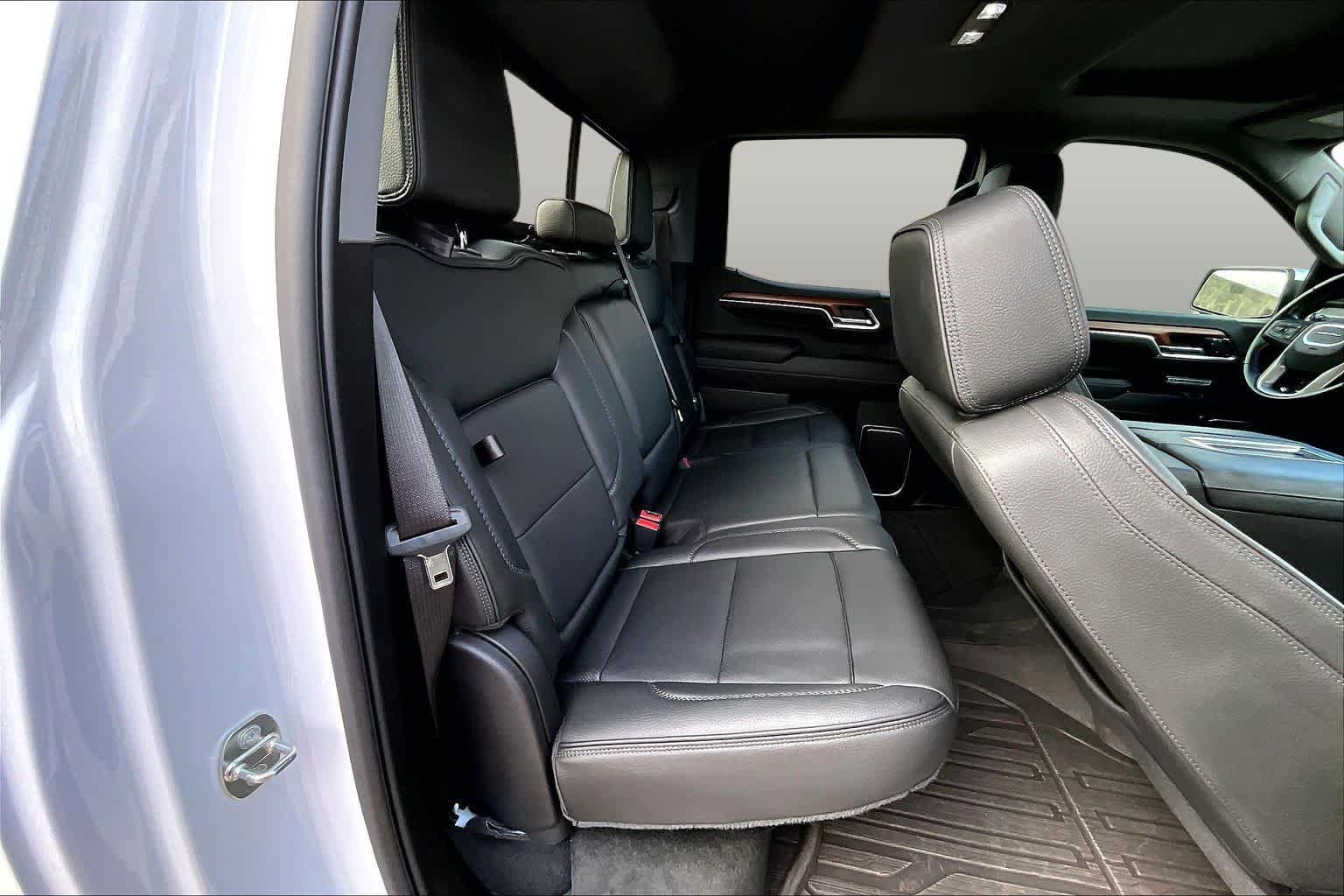 Used 2022 GMC Sierra 1500 Denali w/ Denali Reserve Package RWD image 23