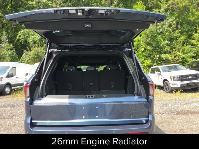 New 2027 Lincoln Navigator Reserve w/ Jet Appearance Package AWD/4WD image 11