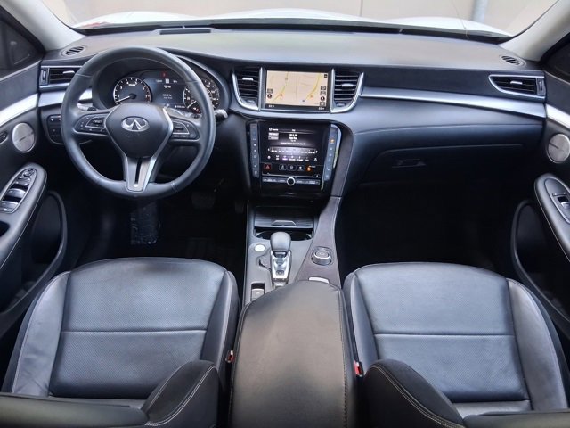 Used 2022 INFINITI QX50 Sensory image 7