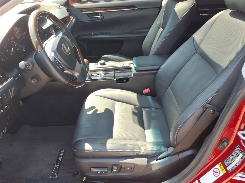 Used 2015 Lexus ES 350 w/ Premium Package FWD image 14
