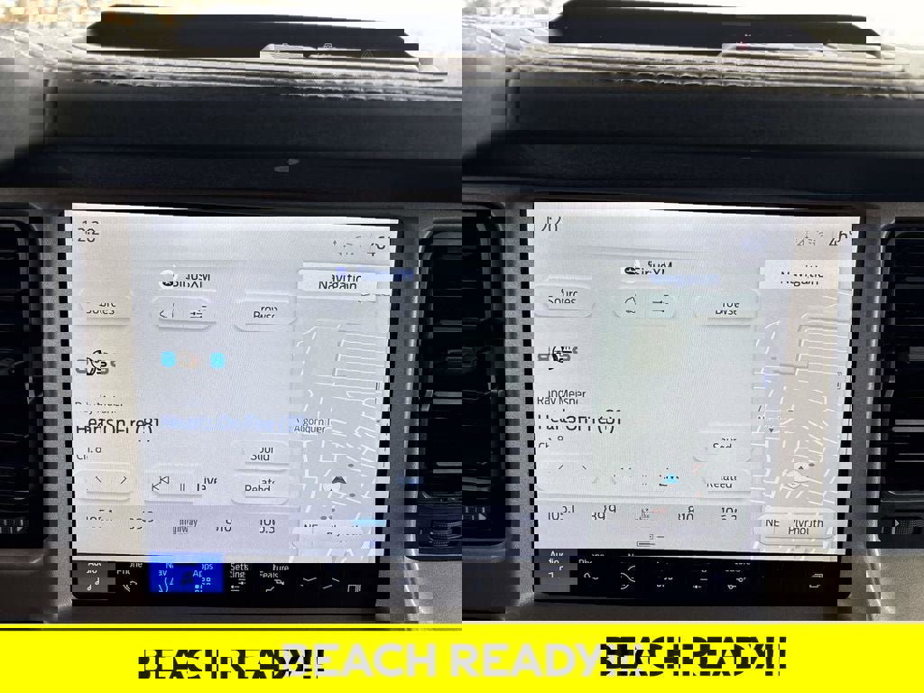 Used 2025 Ford Bronco Outer Banks image 18