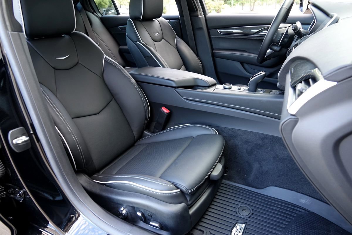 Used 2023 Cadillac CT5 V Blackwing w/ Driver Assist Package image 9