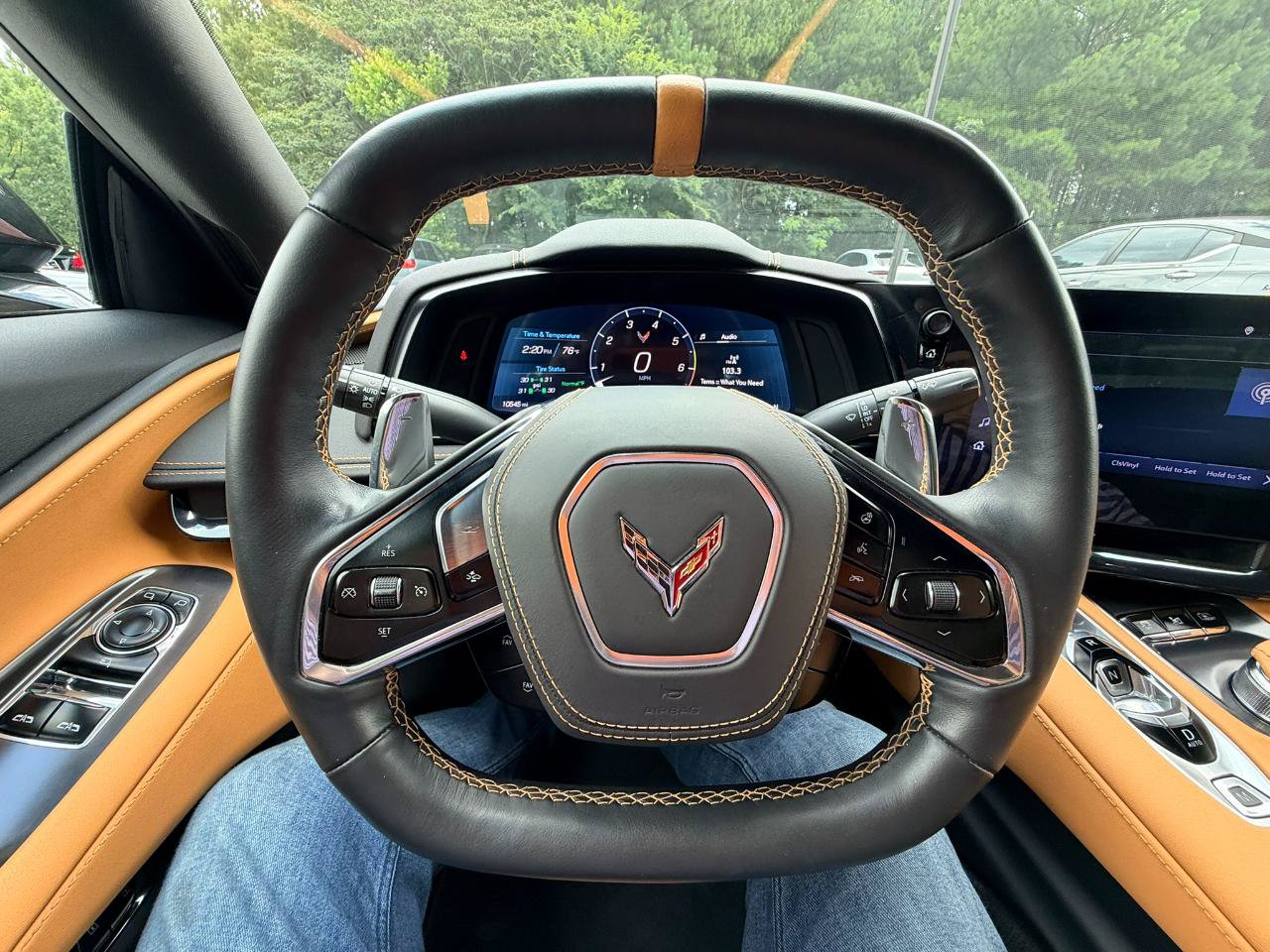 Used 2025 Chevrolet Corvette Stingray Preferred Cpe w/ Stealth Interior Trim Package RWD image 16