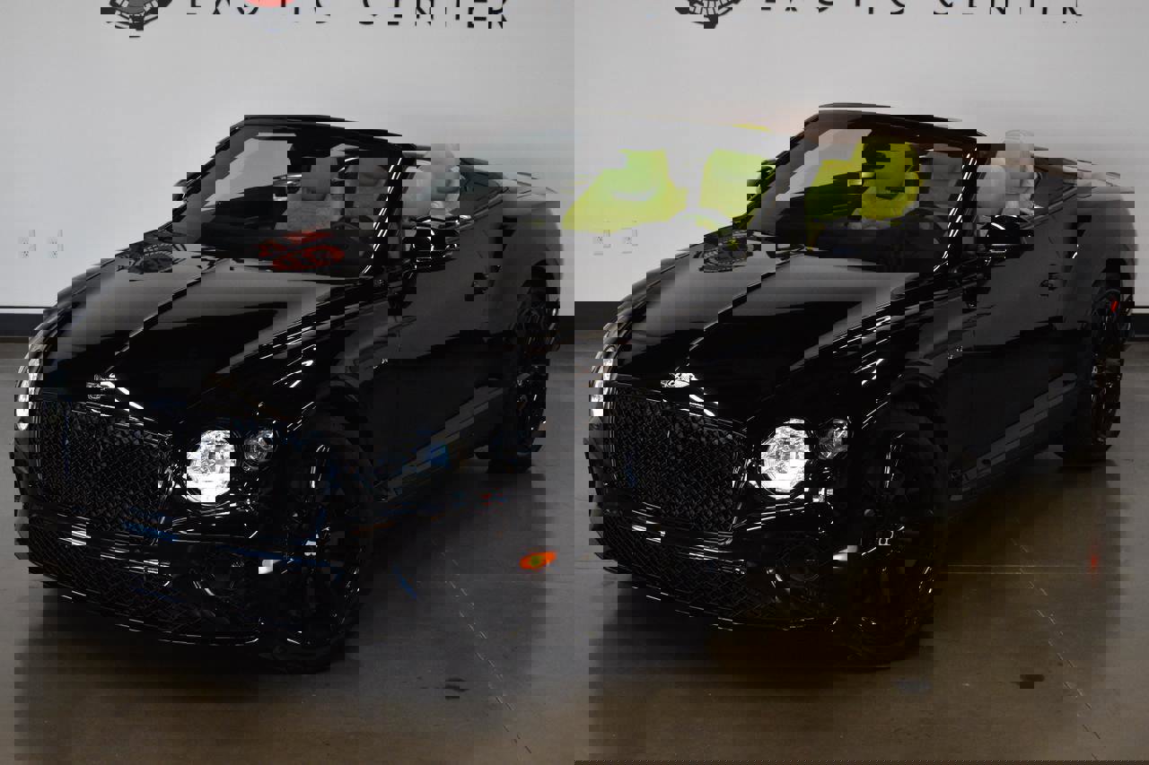 Used 2021 Bentley Continental GT image 11