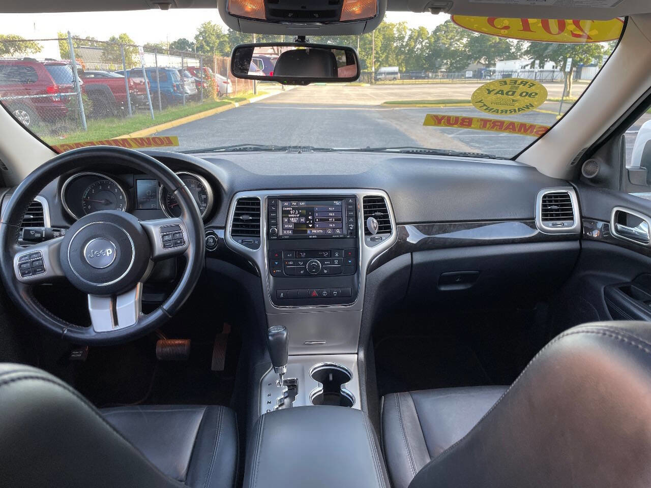 Used 2013 Jeep Grand Cherokee Laredo image 26