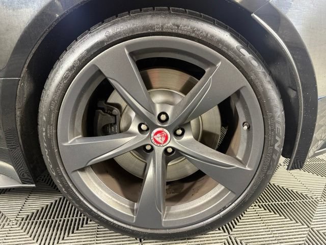 Used 2018 Jaguar F-TYPE 400 Sport AWD/4WD image 12