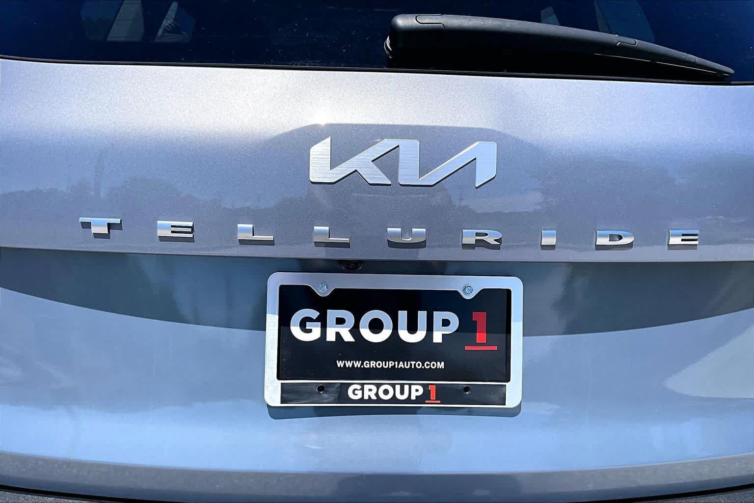Used 2022 Kia Telluride EX w/ EX Premium Package FWD image 10