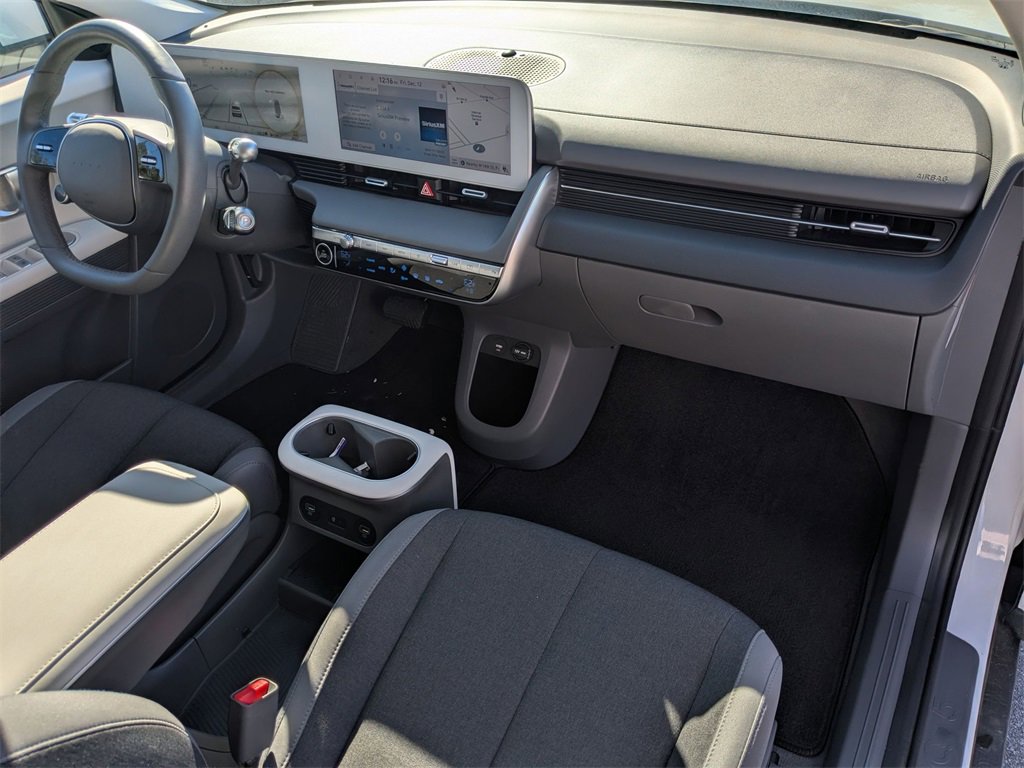 Used 2024 Hyundai Ioniq 5 SEL image 21