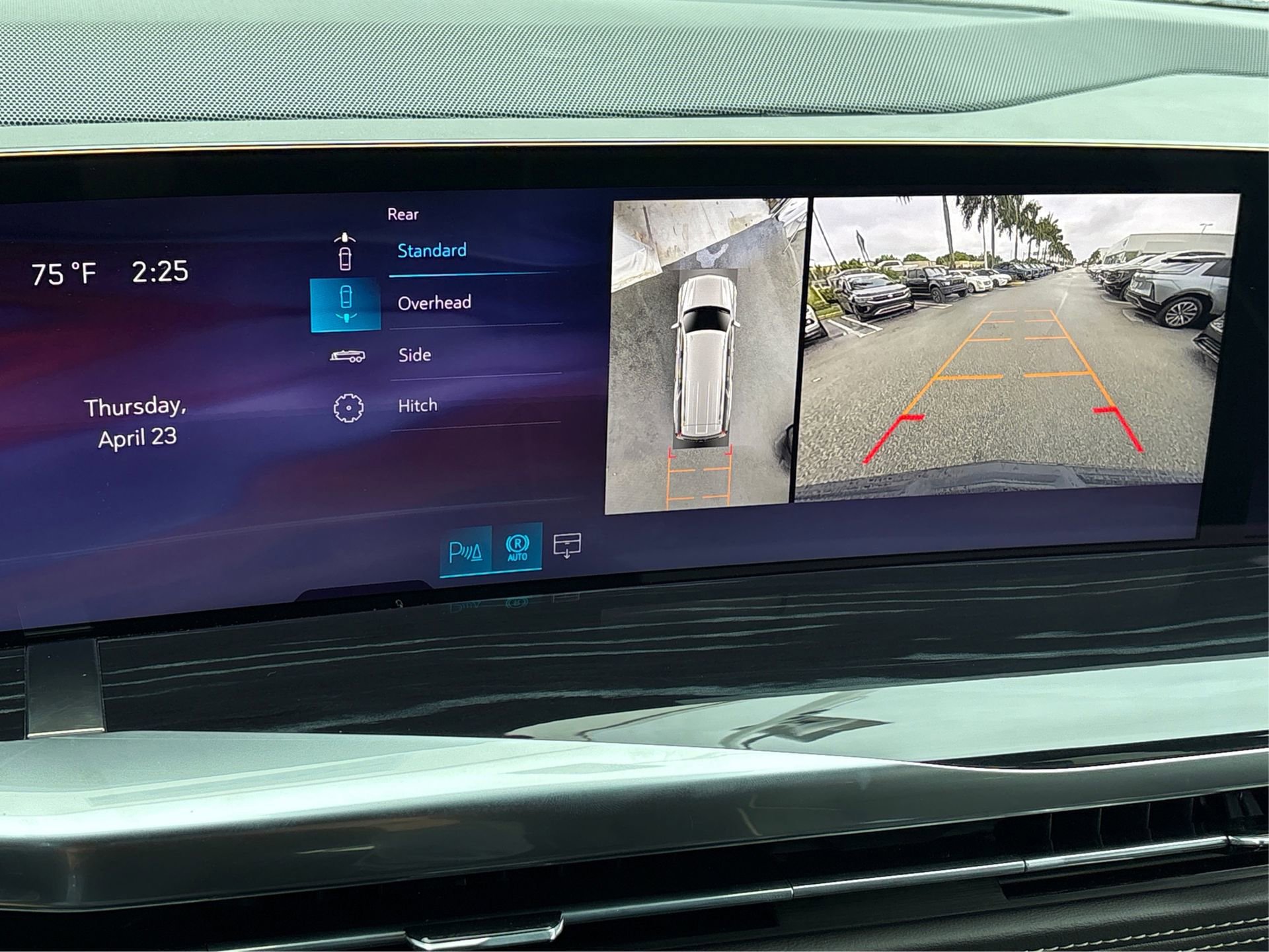 New 2026 Cadillac Escalade ESV Sport w/ LPO, ONYX Package AWD/4WD image 24