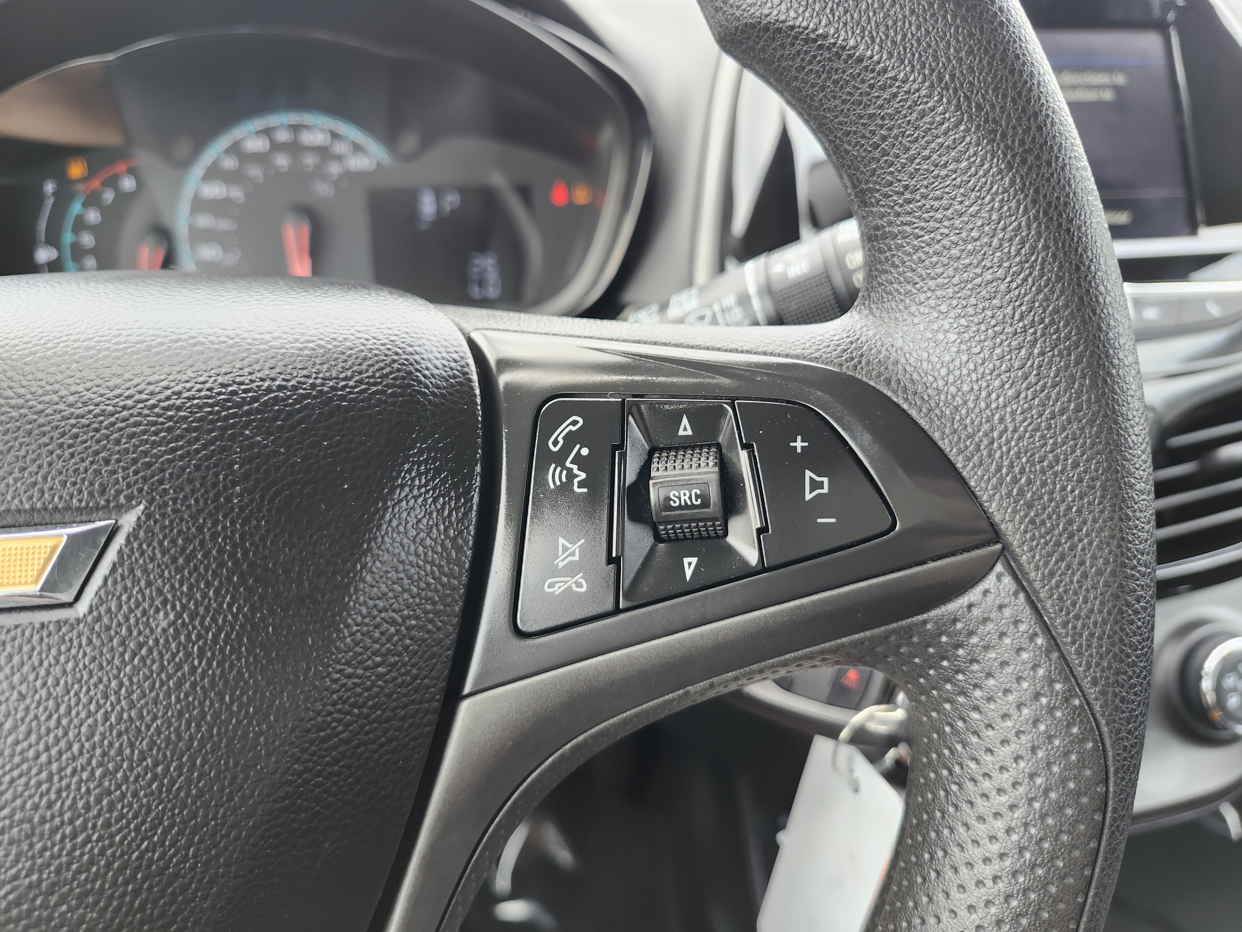 Used 2021 Chevrolet Spark LT FWD image 28