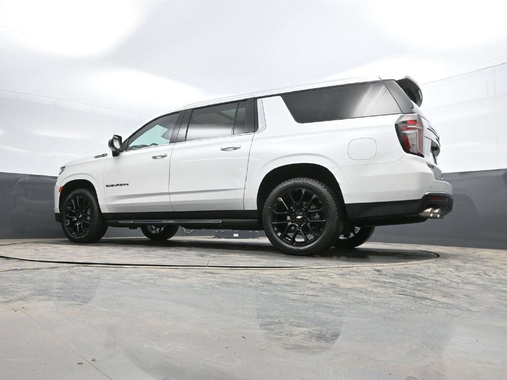 Used 2023 Chevrolet Suburban High Country w/ Max Trailering Package AWD/4WD image 35