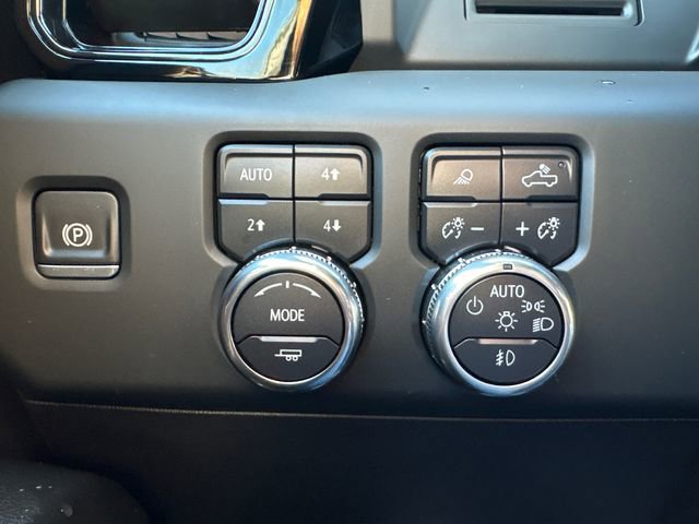 Used 2024 GMC Sierra 1500 AT4 w/ AT4 Preferred Package image 24