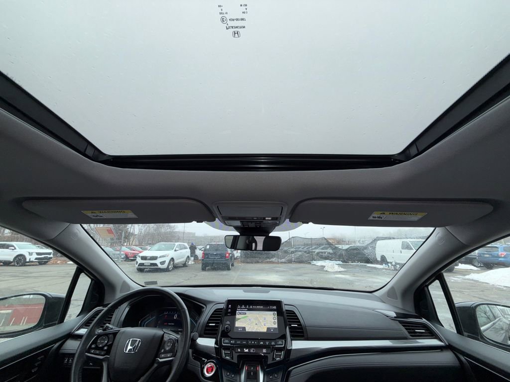Used 2022 Honda Odyssey Elite image 23