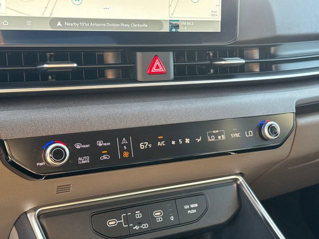 Certified 2026 Kia Carnival EX FWD image 21