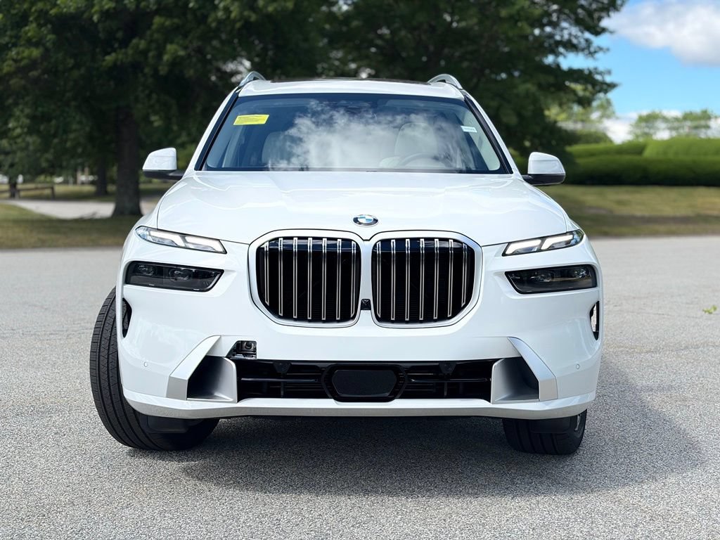 New 2027 BMW X7 xDrive40i AWD/4WD image 9