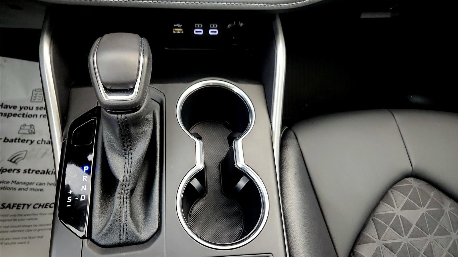 Certified 2024 Toyota Highlander XLE image 31